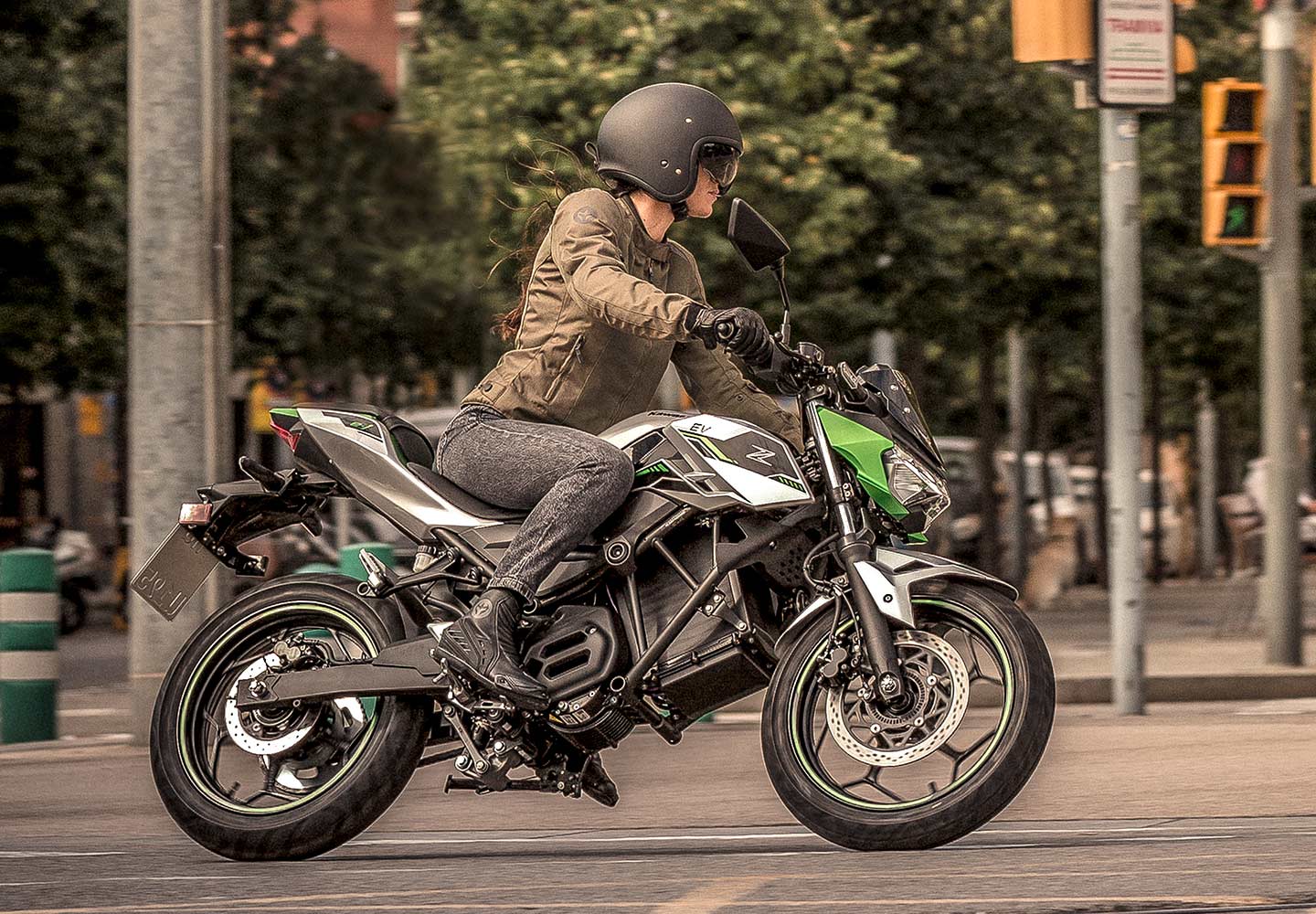 Kawasaki Z | Kawasaki Powersports | Official Distributors of Latin 